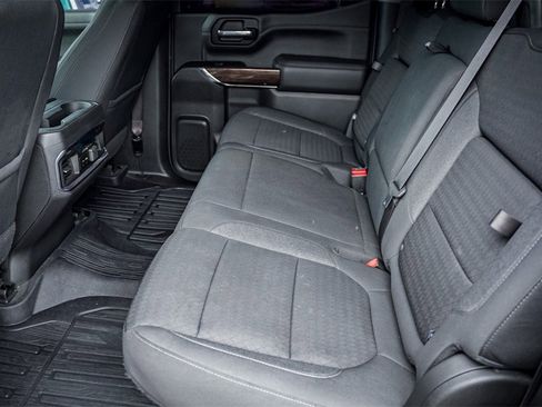 Used 2022 GMC Sierra 1500 Elevation image 32