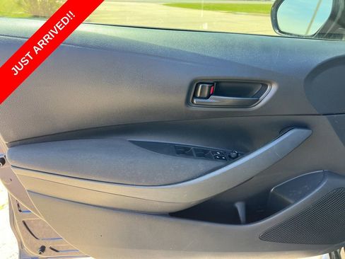 Used 2024 Toyota Corolla LE FWD image 13