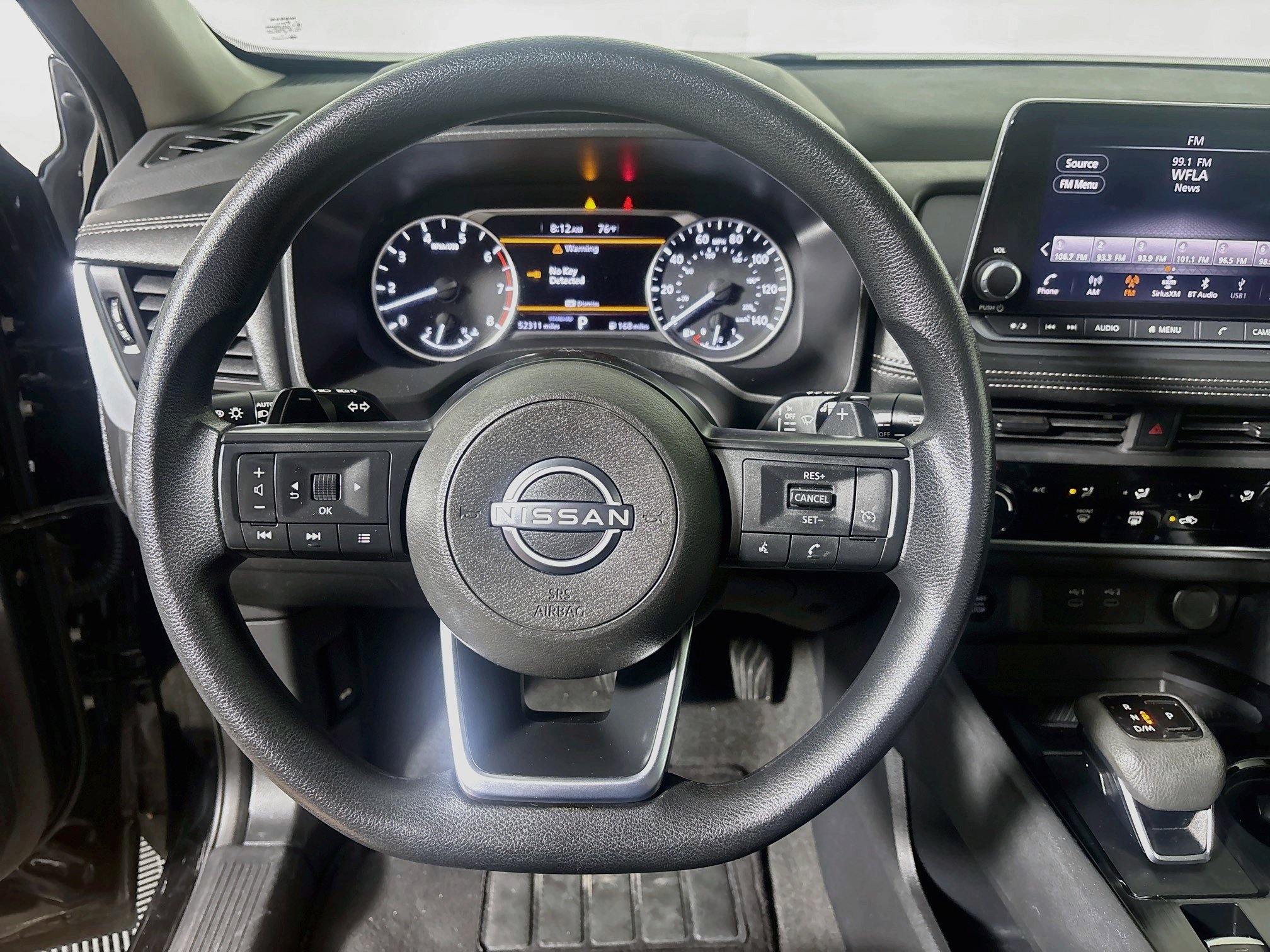 Used 2024 Nissan Rogue S FWD image 17