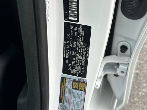 Certified 2024 Kia Forte LXS image 26