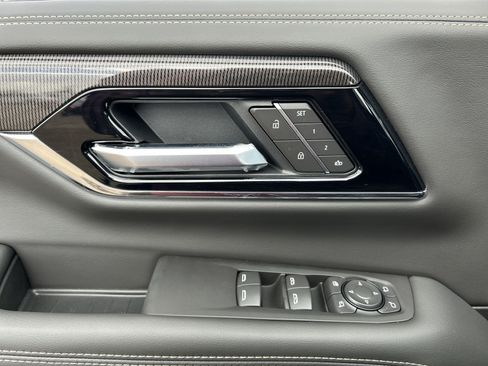 New 2026 GMC Yukon Elevation AWD/4WD image 48