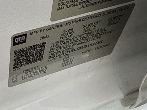 Used 2024 Chevrolet Silverado 1500 ZR2 w/ Technology Package image 36