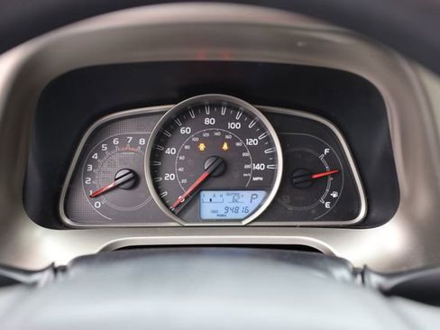 Used 2015 Toyota RAV4 LE AWD/4WD image 18