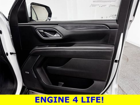 Used 2022 GMC Yukon SLT w/ SLT Luxury Package image 15