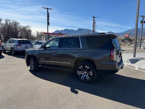 Used 2019 GMC Yukon Denali w/ Denali Ultimate Package AWD/4WD image 11