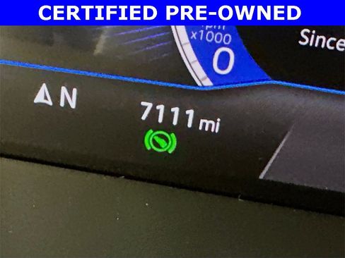 Used 2025 Volkswagen Jetta SE image 12