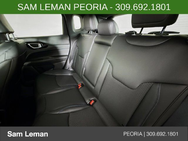 New 2026 Jeep Compass Latitude AWD/4WD image 23
