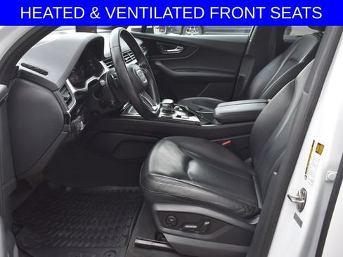 Used 2019 Audi Q7 3.0T Premium Plus w/ Premium Plus Package AWD/4WD image 4