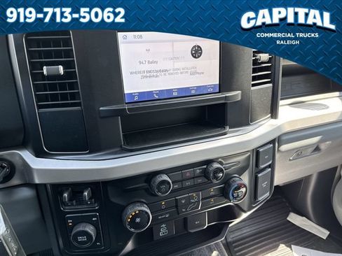 New 2026 Ford F550 4x4 SuperCab Super Duty image 28