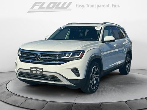 Certified 2022 Volkswagen Atlas SEL image 3