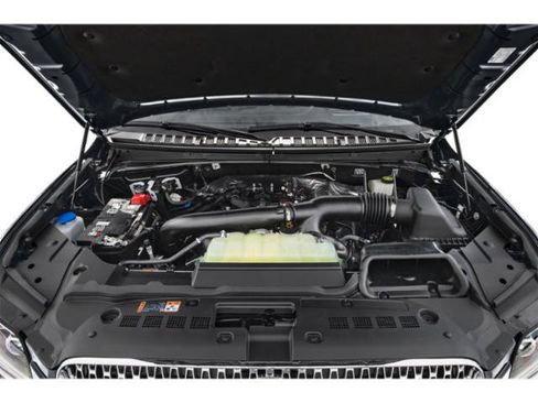 Used 2024 Lincoln Navigator Reserve AWD/4WD image 12