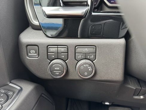 New 2026 Chevrolet Silverado 1500 LT image 30