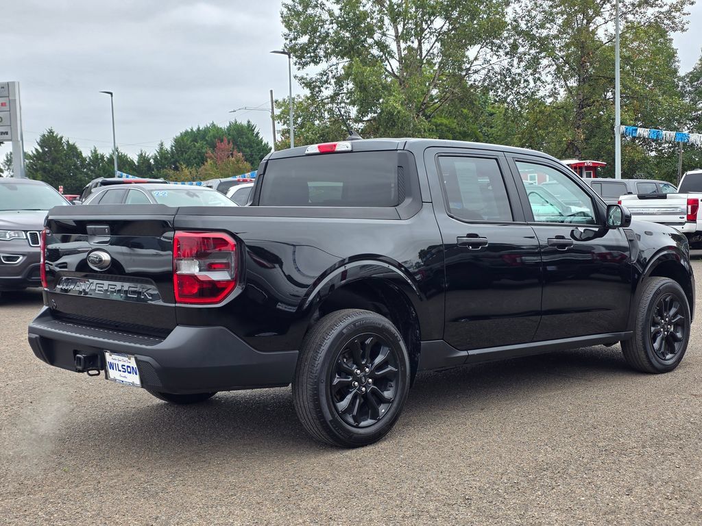 Used 2023 Ford Maverick XLT w/ Black Appearance Package FWD image 2