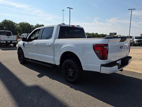 New 2026 Ford F150 XLT w/ XLT Black Appearance Package RWD image 9