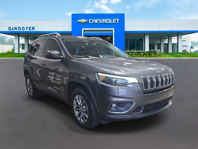 Used 2020 Jeep Cherokee Latitude Plus w/ Cold Weather Group AWD/4WD image 5