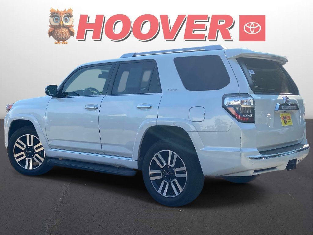 Used 2024 Toyota 4Runner Limited AWD/4WD image 6
