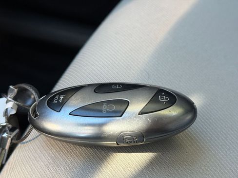 Used 2025 Hyundai Tucson SEL image 18