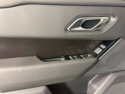 New 2026 Land Rover Range Rover Velar Dynamic SE image 10