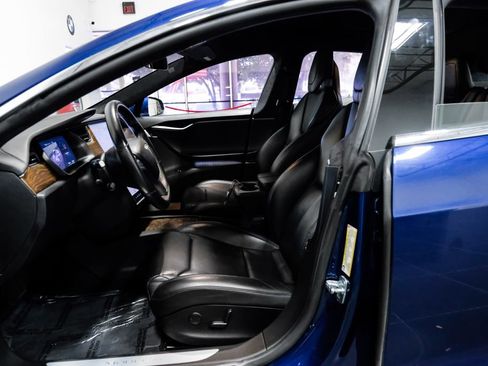 Used 2019 Tesla Model S Long Range AWD/4WD image 4