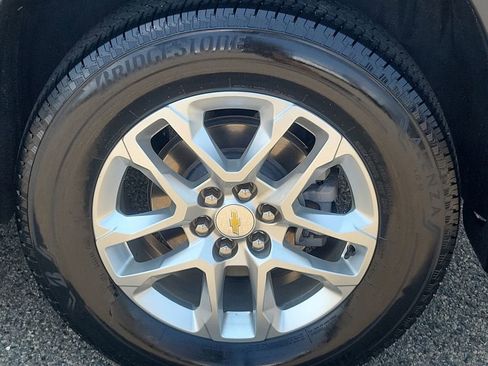 Used 2021 Chevrolet Traverse LS w/ LPO, Floor Liner Package image 33