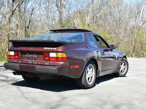 Used 1987 Porsche 944 S image 18