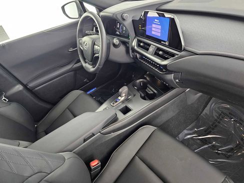 Certified 2025 Lexus UX 300h FWD image 11