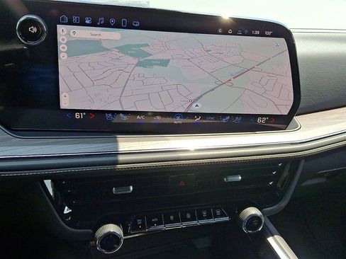 New 2025 Chevrolet Tahoe Premier image 16