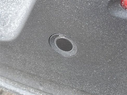 New 2026 Volvo XC40 B5 Plus w/ Protection Package Premier image 9