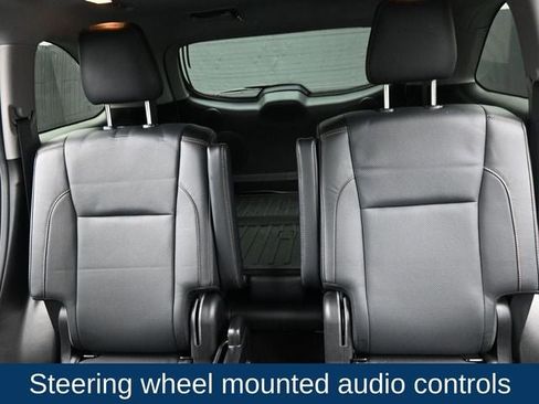 Used 2019 Toyota Highlander Limited image 17