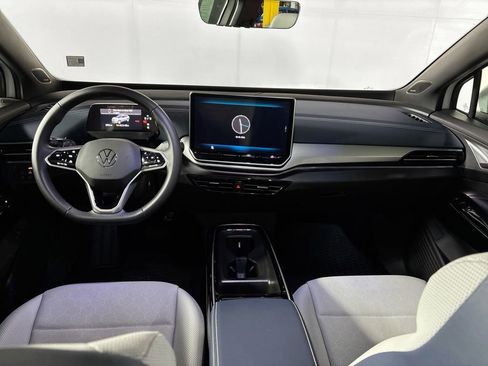 Certified 2025 Volkswagen ID.4 Pro S Plus AWD/4WD image 12