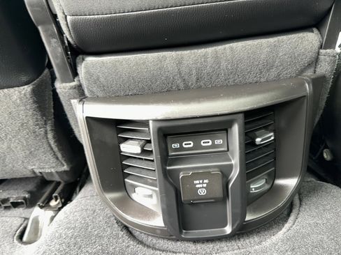 Certified 2026 RAM 2500 Laramie AWD/4WD image 10