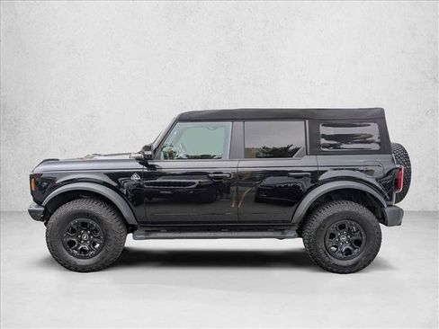 Used 2024 Ford Bronco Outer Banks w/ Sasquatch Package AWD/4WD image 9
