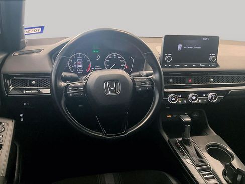 Used 2022 Honda Civic Sport image 16