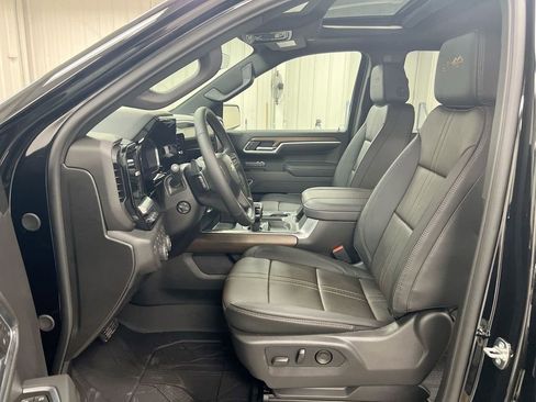 New 2026 Chevrolet Silverado 1500 High Country w/ Technology Package AWD/4WD image 21