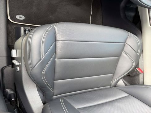 Certified 2024 Lincoln Nautilus Premier image 13