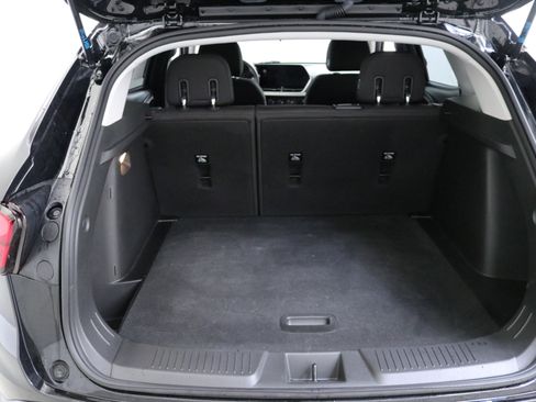 Used 2024 Chevrolet Trax LS image 29