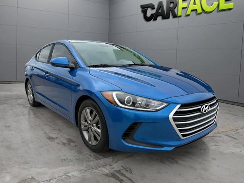 Used 2018 Hyundai Elantra SEL w/ Cargo Package FWD image 4