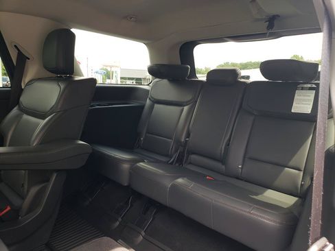 Used 2025 Ford Expedition Active AWD/4WD image 14
