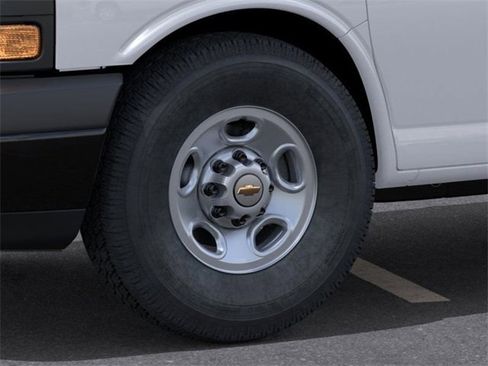 New 2025 Chevrolet Express 2500 w/ Driver Convenience Package image 10