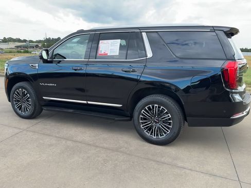 Used 2025 GMC Yukon Elevation w/ Technology Package AWD/4WD image 6