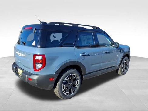 New 2025 Ford Bronco Sport Outer Banks w/ Outer Banks Tech Package+ image 11