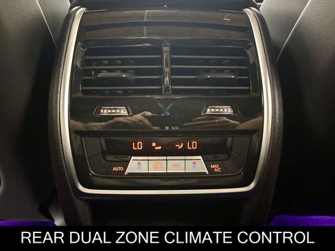 Used 2023 BMW X6 xDrive40i w/ M Sport Package AWD/4WD image 24