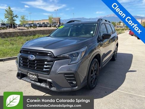 Used 2025 Subaru Ascent Onyx Edition w/ Onyx Package AWD/4WD image 2