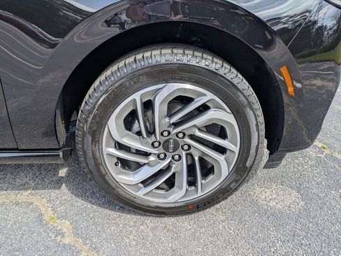 New 2026 Lincoln Navigator Reserve AWD/4WD image 11