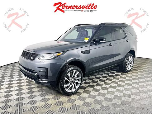Used 2020 Land Rover Discovery Landmark image 3
