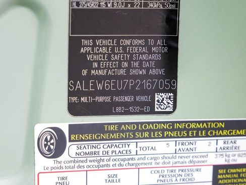 Used 2023 Land Rover Defender 110 75th Limited Edition image 48