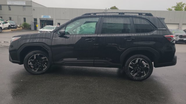 New 2026 Subaru Forester Touring AWD/4WD image 4