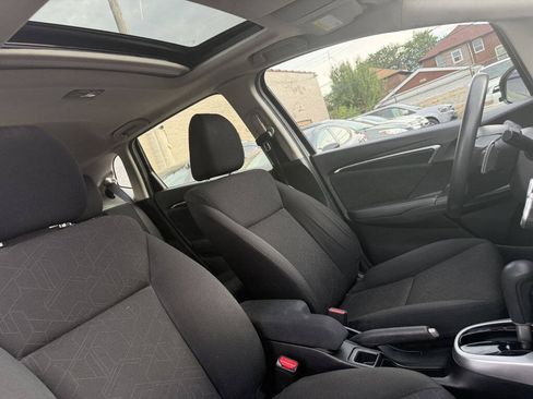 Used 2016 Honda Fit EX image 18