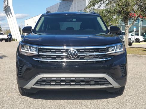 Used 2023 Volkswagen Atlas SE image 2