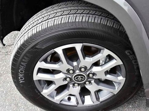 Used 2024 Toyota Tundra 1794 Edition image 35